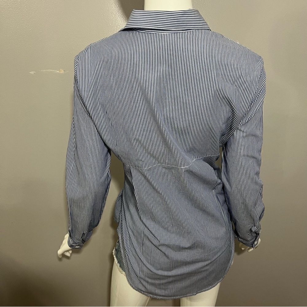 NWT Beach Lunch Lounge Blue and White Pinstripe Tie Front Button Down Blouse-S - Picture 7 of 13